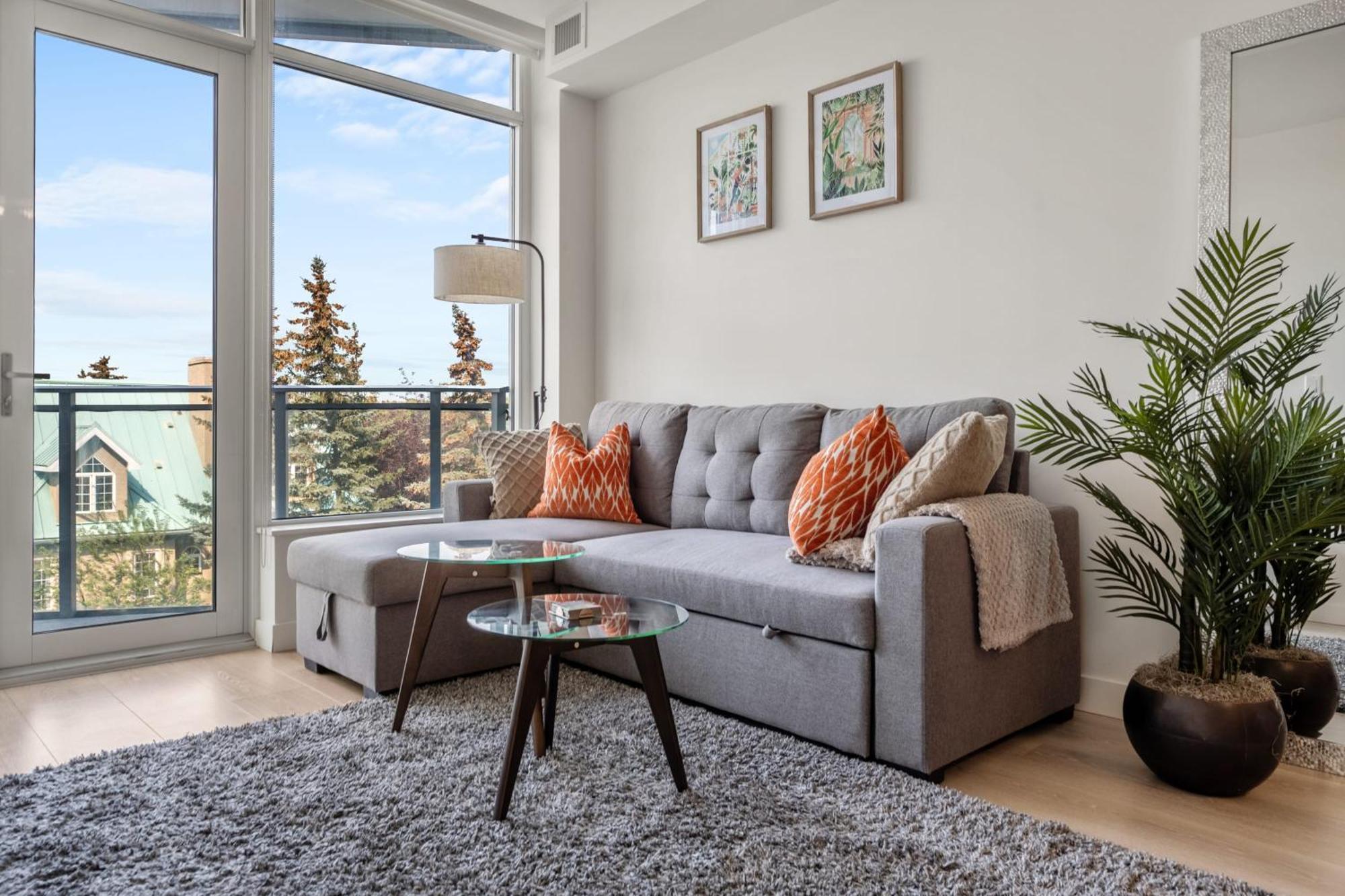 Guest Favorite Riverside Retreat- Walking Trails, Downtown Near Stampede! Free Banff Pass, Wine, Gym, Parking! YYC Eksteriør billede